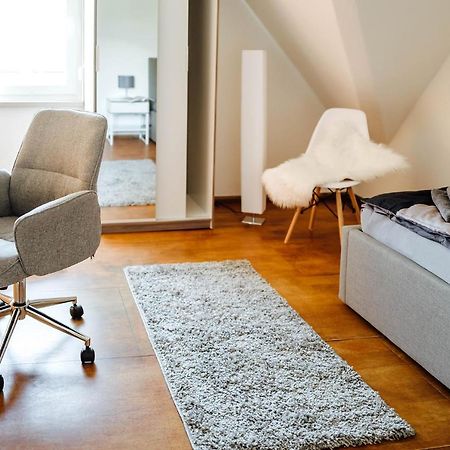Zimmer In Ruhiger Lage 150M Zur Ta Hamelin Extérieur photo