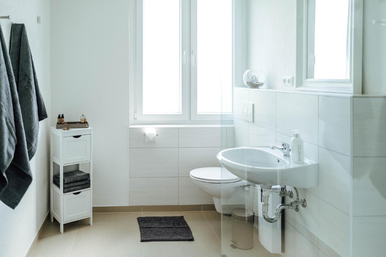 Zimmer In Ruhiger Lage 150M Zur Ta Hamelin Extérieur photo
